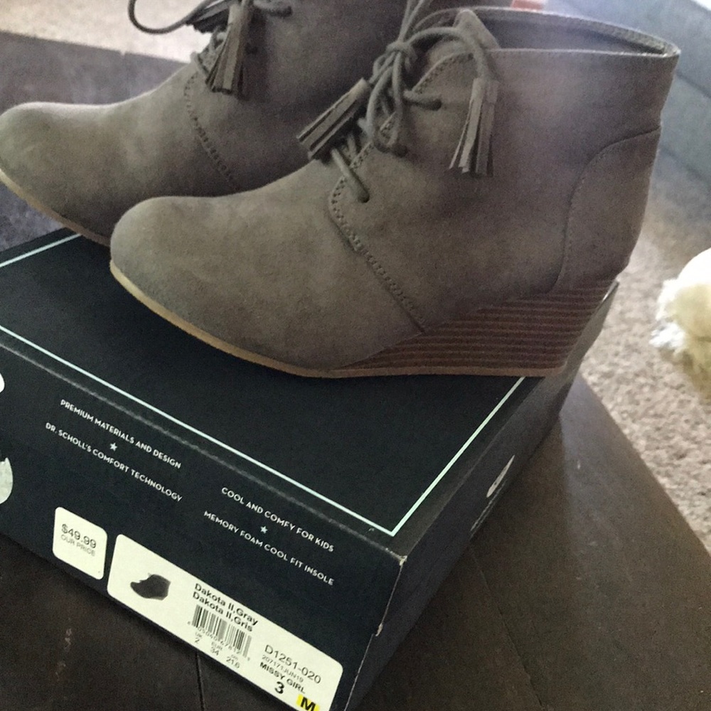 Girls Dakota II Wedge Booties
